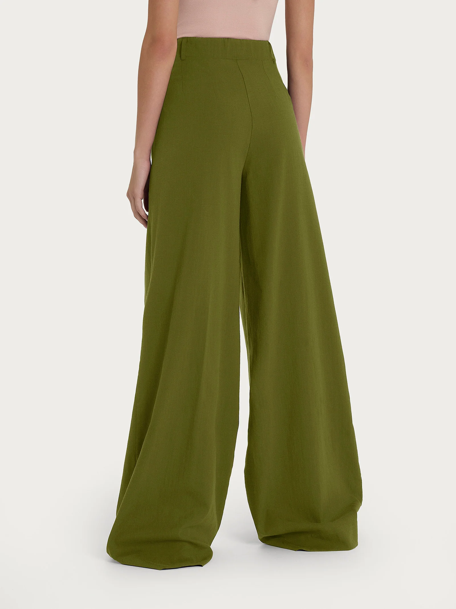 Pantalone palazzo con tasche e pinces in Super Natural - Sphagnum - Image 4